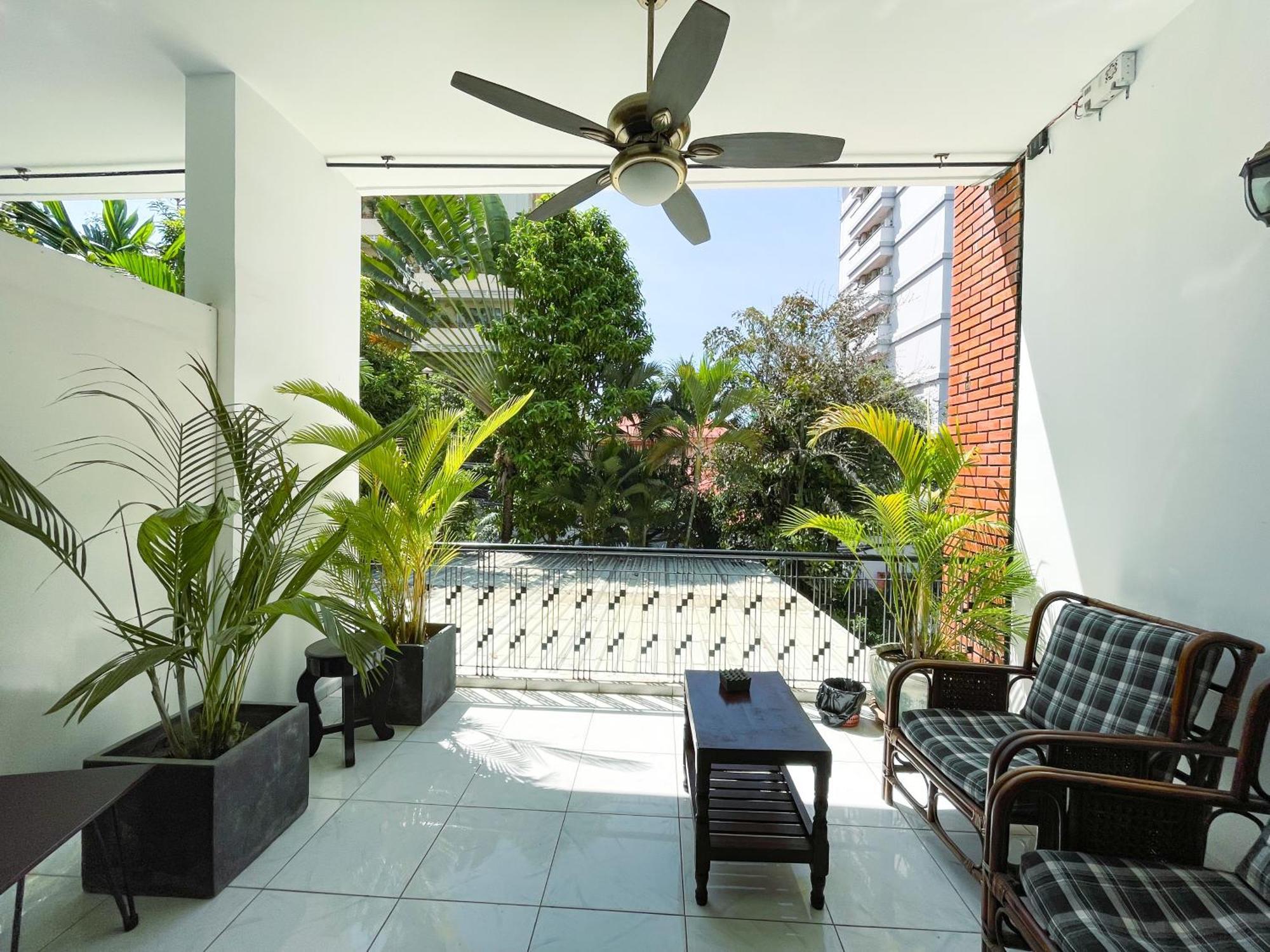 Birdcage Boutique Hotel Phnom Penh Luaran gambar